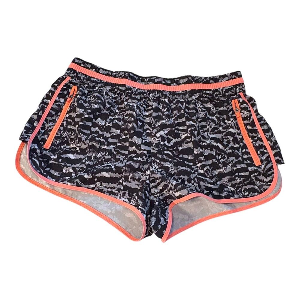 Fabletics Active Shorts - Medium - Zipper Pockets! - Black & white w/ Coral Pink